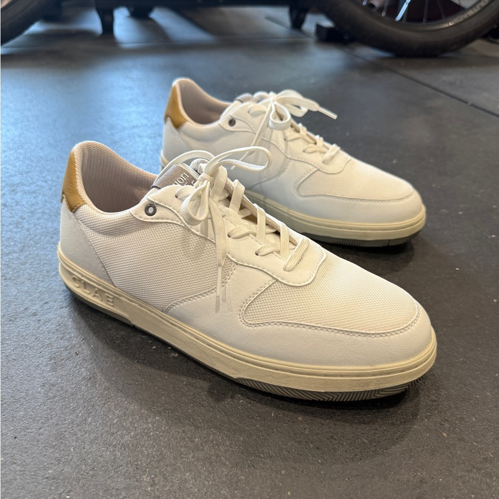 Vuori Clae Malone Cream and Tan Men's Sneakers